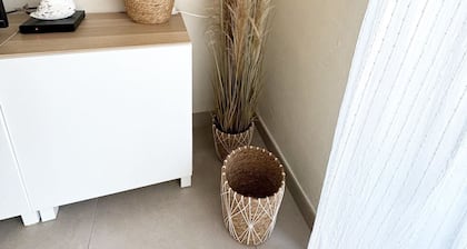 Appartement avec jardin – vue sur mer
