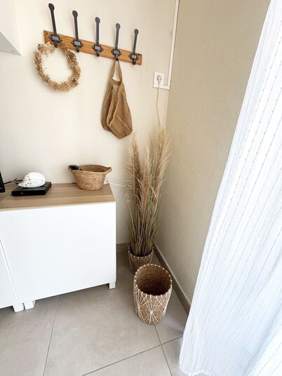 Apartment with garden - sea view