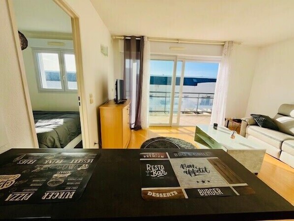 1 bedroom, iron/ironing board