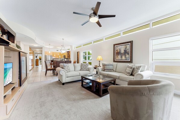 Exterior - Crescent Condos by Beachside Management (Siesta Key)