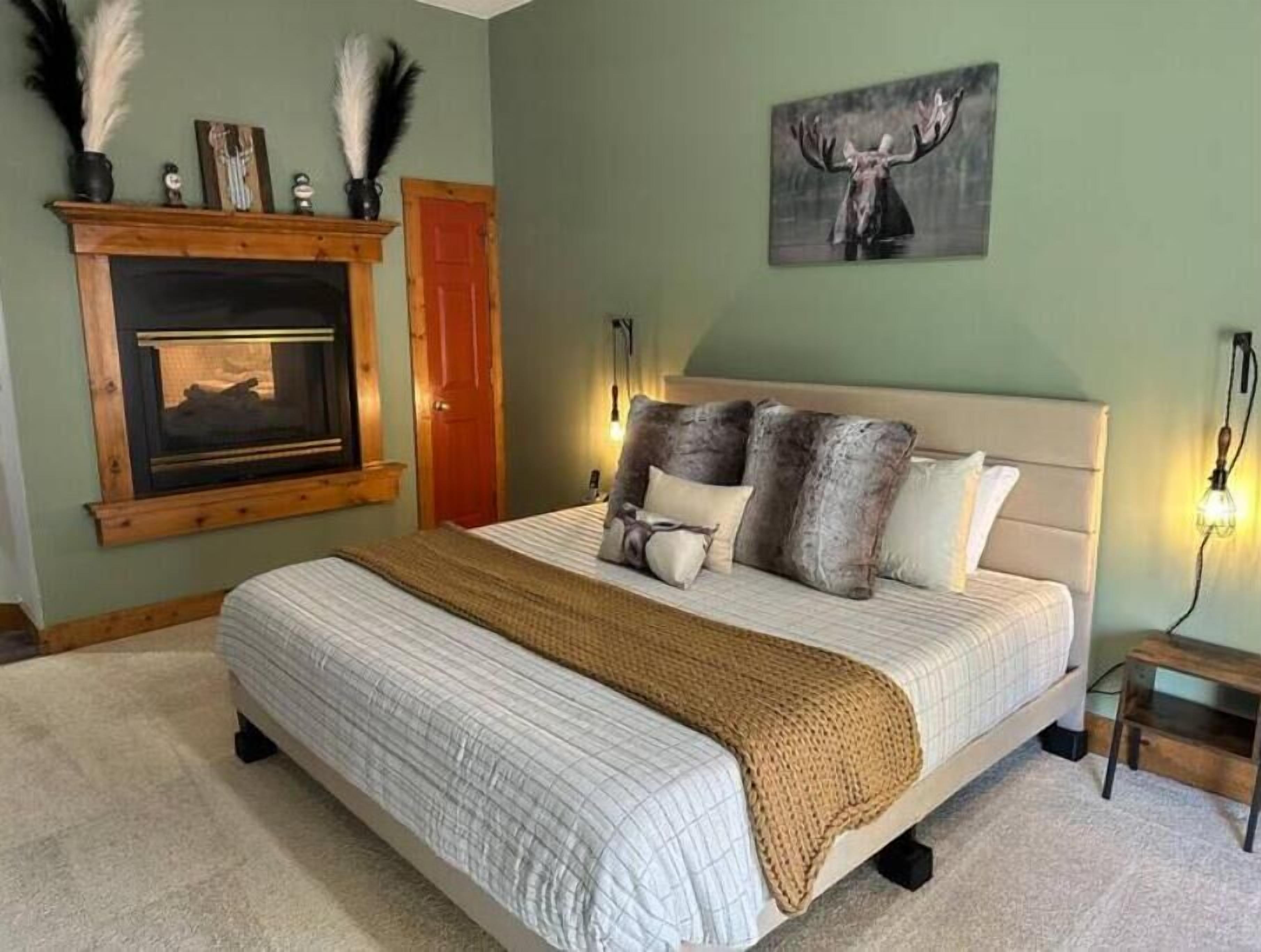 1 dormitorio, tabla de planchar con plancha, wifi gratis y ropa de cama