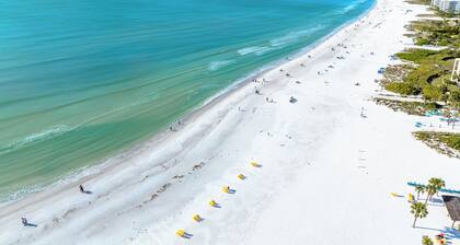 Hidden Paradise by Beachside Management