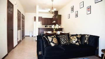 2 bedrooms, iron/ironing board