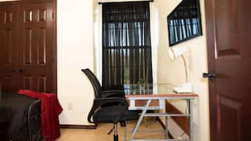 Appartement | 2 chambres, fer et planche Ă  repasser
