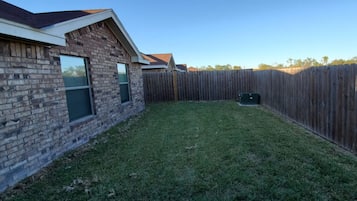 Apartment | 2 bedrooms, iron/ironing board