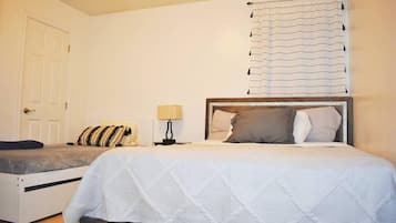 Apartment | 2 bedrooms, iron/ironing board