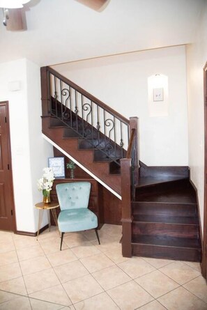 Apartment | 3 bedrooms - 3BD 2BT Town Suite Minutes Away Medical Center (Edinburg)