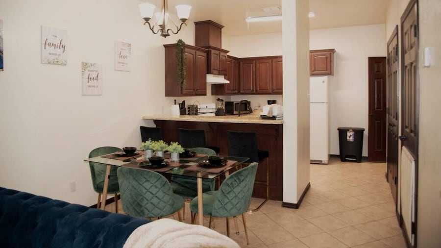 Modern 2 bed 2-bath Next to University Utrgv