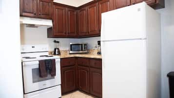 Apartamento | 2 quartos, ferros/tábuas de passar roupa