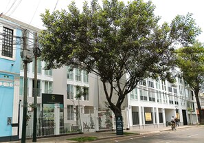 Fachada da propriedade