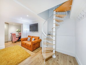 Living area - Buttercup Cottage - UK45969 (Yarm)