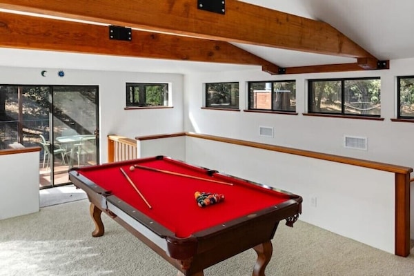 Spielezimmer