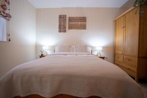 2 habitaciones, tabla de planchar con plancha y wifi gratis