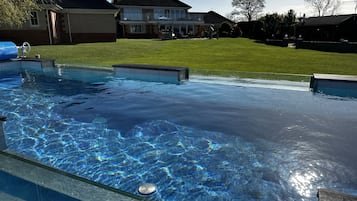 Luxury House, Ensuite, Courtyard View | Outdoor pool | Seasonal outdoor pool