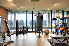 Fitness facility - Coastal Retreat in Realm - Luxe 1BR Oasis (Adelaide)