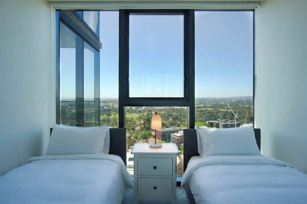 2 bedrooms, iron/ironing board, WiFi, bed sheets