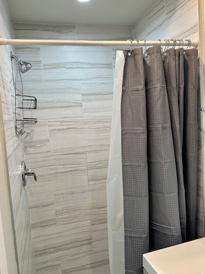 Shower, hair dryer, towels, soap - Close to everything! Perfect basecamp for WPB (West Palm Beach)