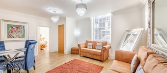 Iris Apartment - UK45966
