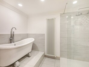 Towels - Iris Apartment - UK45966 (Yarm)