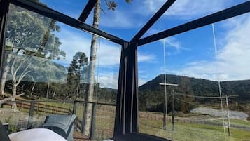 1 bedroom, minibar, individually decorated, individually furnished