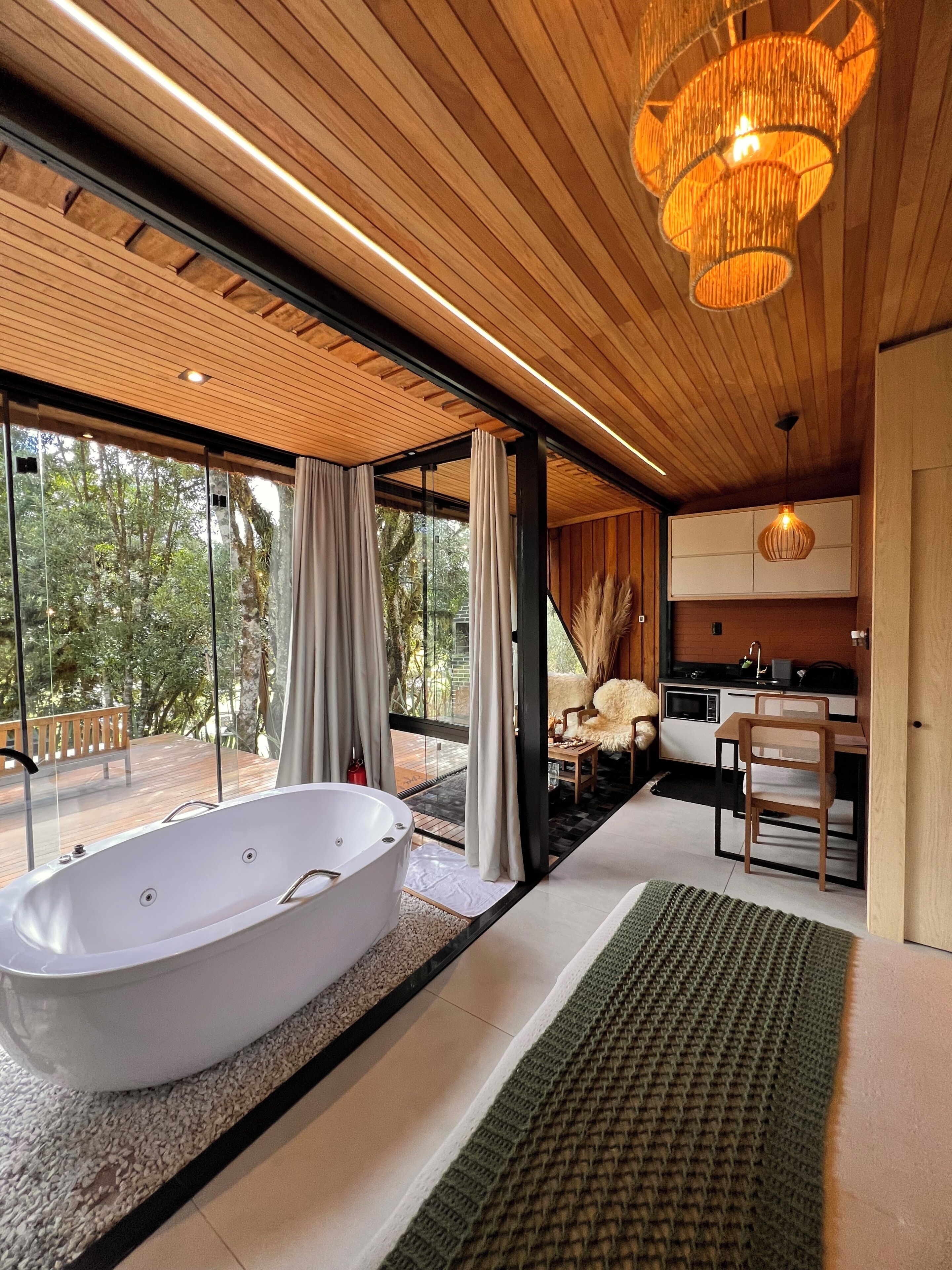 Cabana romântica | Frigobar, individualmente decorados, individualmente mobiliados