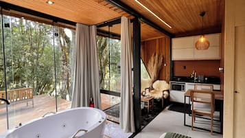 Cabana romântica | Frigobar, individualmente decorados, individualmente mobiliados