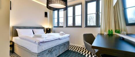 Dobbeltrom – premium | Lydisolert, strykejern/-brett, wi-fi (inkludert) og sengetøy