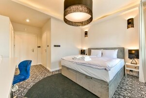 Soundproofing, iron/ironing board (on request), free WiFi, bed sheets