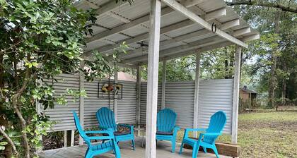 Cozy Kilgore Home in quiet neighborhood