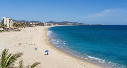 3 BR Beachfront Oasis