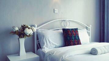 1 bedroom, WiFi, bed sheets