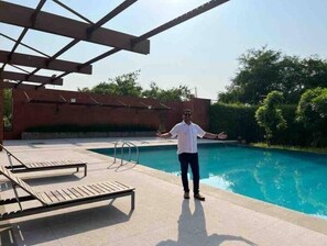 Pool - Holiday Home - The Moon Flower  2BHK

 (Palava City)