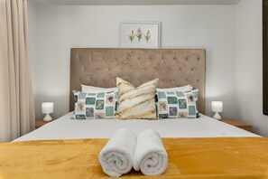 1 chambre, fer et planche à repasser, Wi-Fi, literie fournie