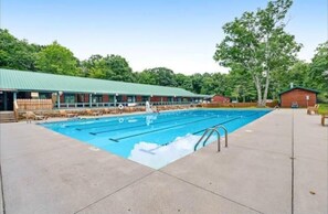 Pool - NEW! Cozy cabin minutes from Grandfather Mtn, Banner Elk, golf and pool too! (Newland)