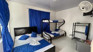 Habitación cuádruple familiar | Wifi gratis