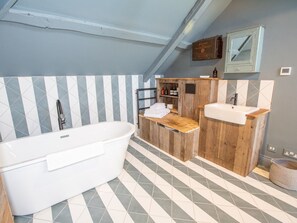 Shower, hair dryer, towels - Unique renovated former chapel - Pass the Keys (Deddington)