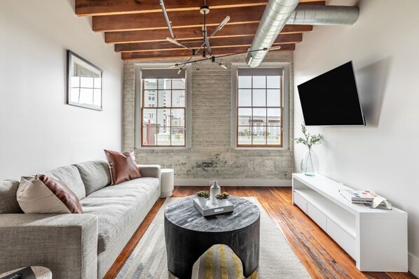 TV - Industrial Style Apartment near Top Attractions (New Orleans)