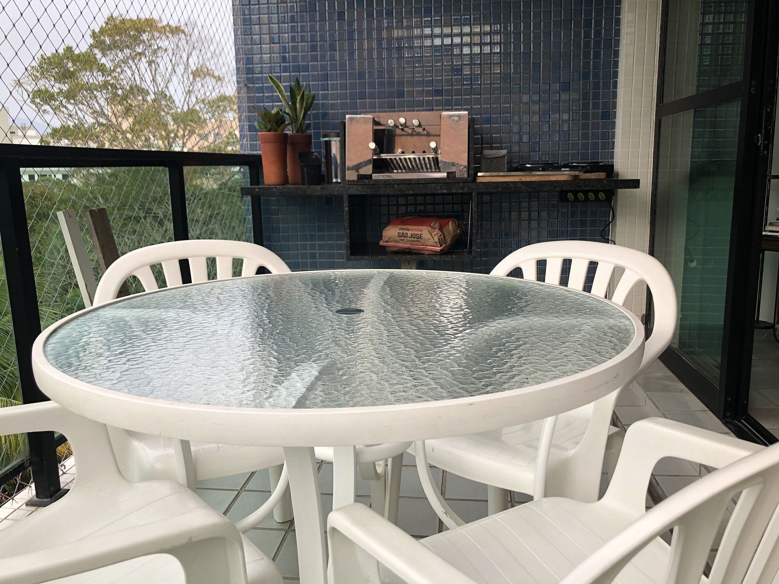 Appartement | Buiten dineren | 10 restaurants, serveren ontbijt, lunch, diner, internationale gerechten