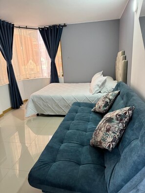 Basic Studio | Free WiFi - Hotel Gran Marquez (Bogotá)