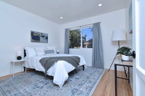 3 habitaciones, tabla de planchar con plancha y wifi gratis