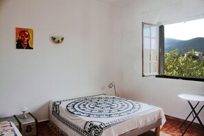 3 soverom, strykejern/-brett, wi-fi (inkludert) og sengetøy