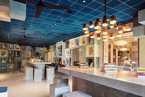 Bar (en la propiedad)