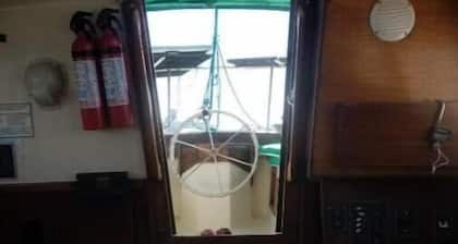 Enjoy the views of the mansions around .,
Miami Beach skyline and downtow Miami.