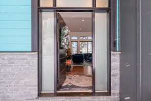 Interior - Silver Star Paradise (SilverStar)