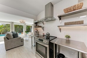 Fridge, microwave, dishwasher, coffee/tea maker - Marys Place Walk to the Beach and Pine Ave shops, Stunning Brand New Pool (Anna Maria)