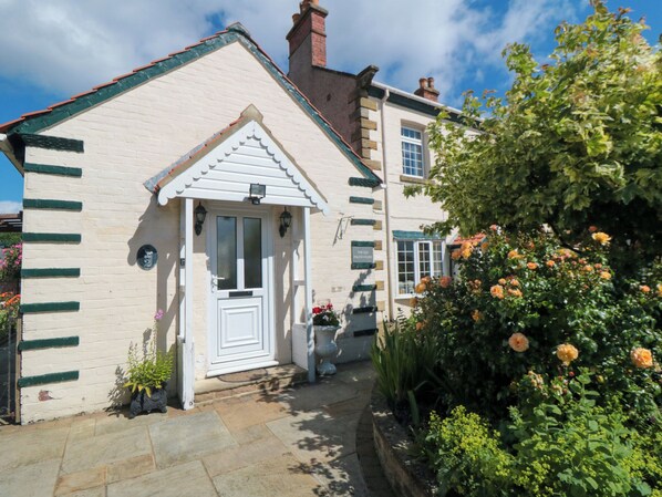 Cottage | Exterior detail - The Old Police House (Saltburn-by-the-Sea)