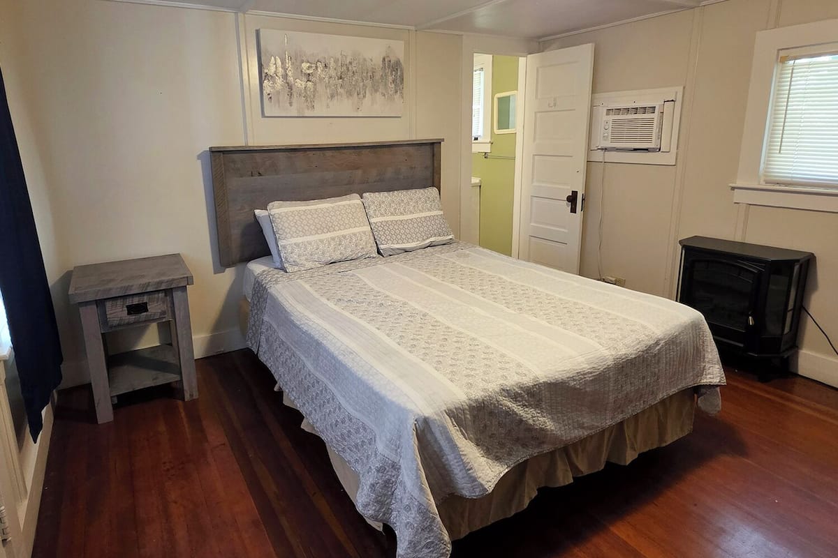 Cabin, Mountain View | Free WiFi