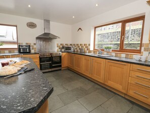 Fridge, dishwasher, electric kettle, toaster