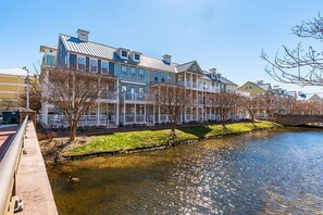 Exterior - Sunset Island Townhouse - 5 Bdr/  Sleeps 12/ pool (Ocean City)
