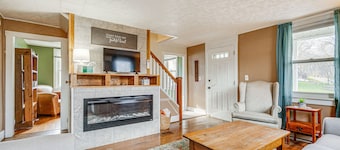 Quiet Port Royal Home w/ Deck, Near Juniata River!